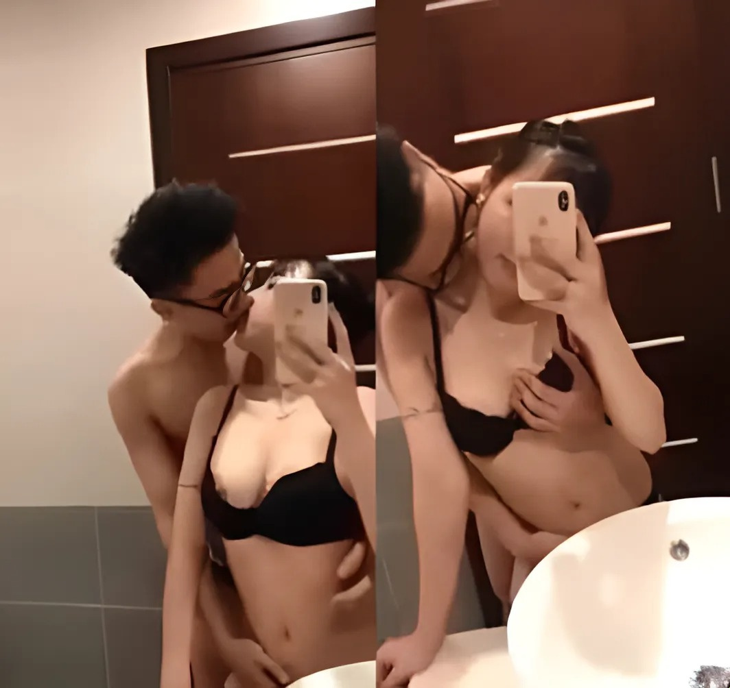 Scopare una prostituta in bagno
